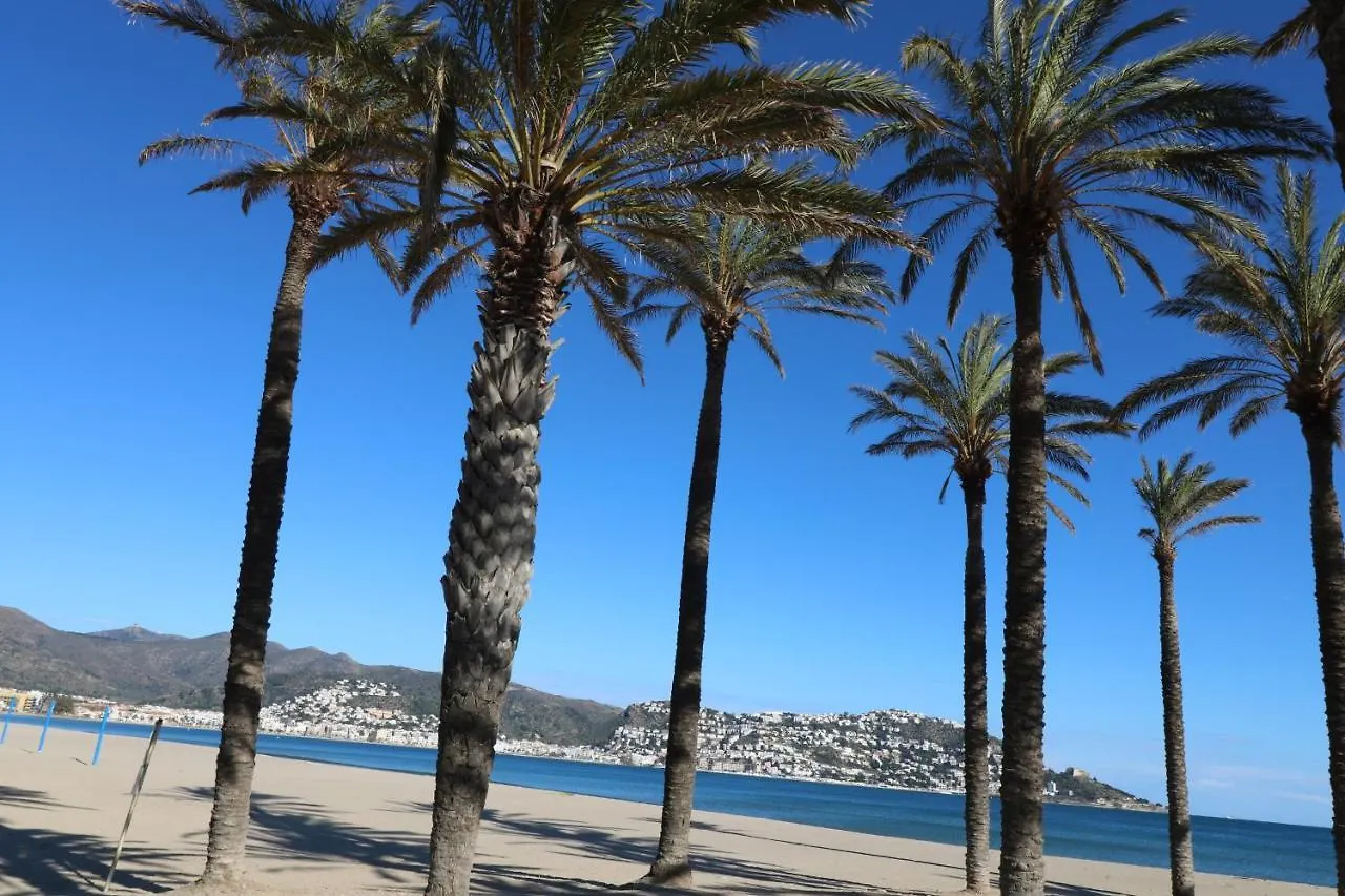 Puigrom 2 - Piso A 100M De La Playa Apartment Roses Spain